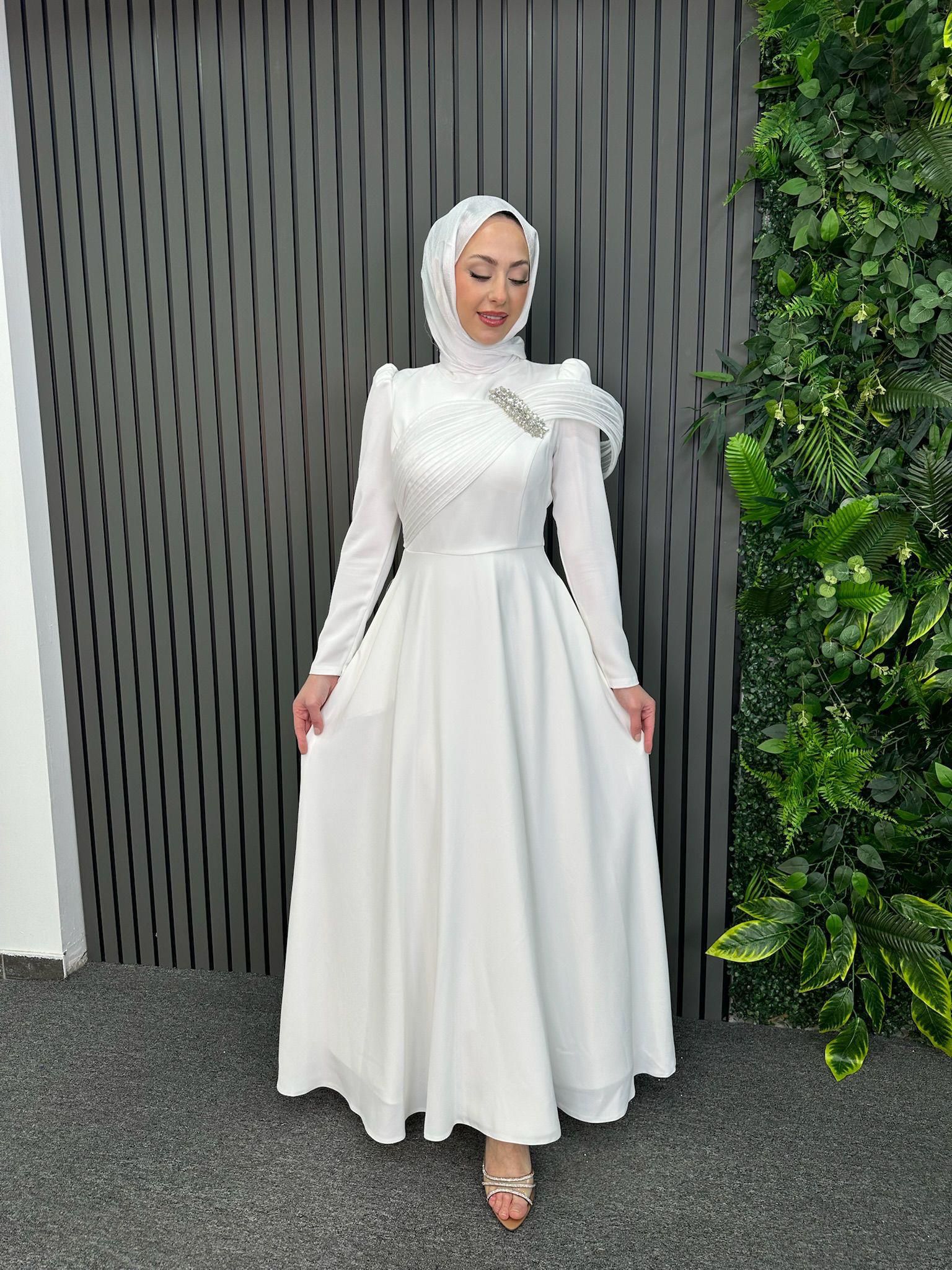 Elegance White Evening Dress
