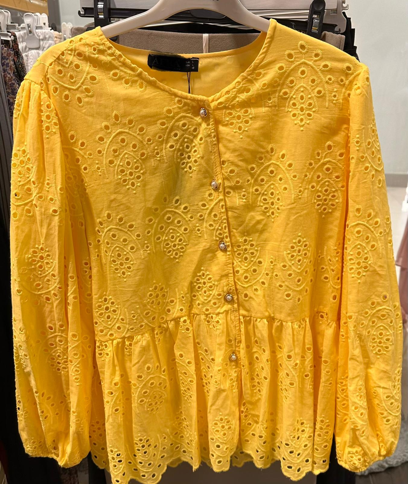 Broderie Lace Peplum Tunic Blouse - Image 17