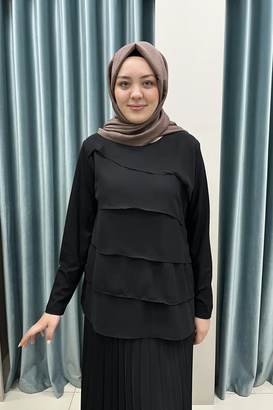Layered Chiffon Tunic - Image 5