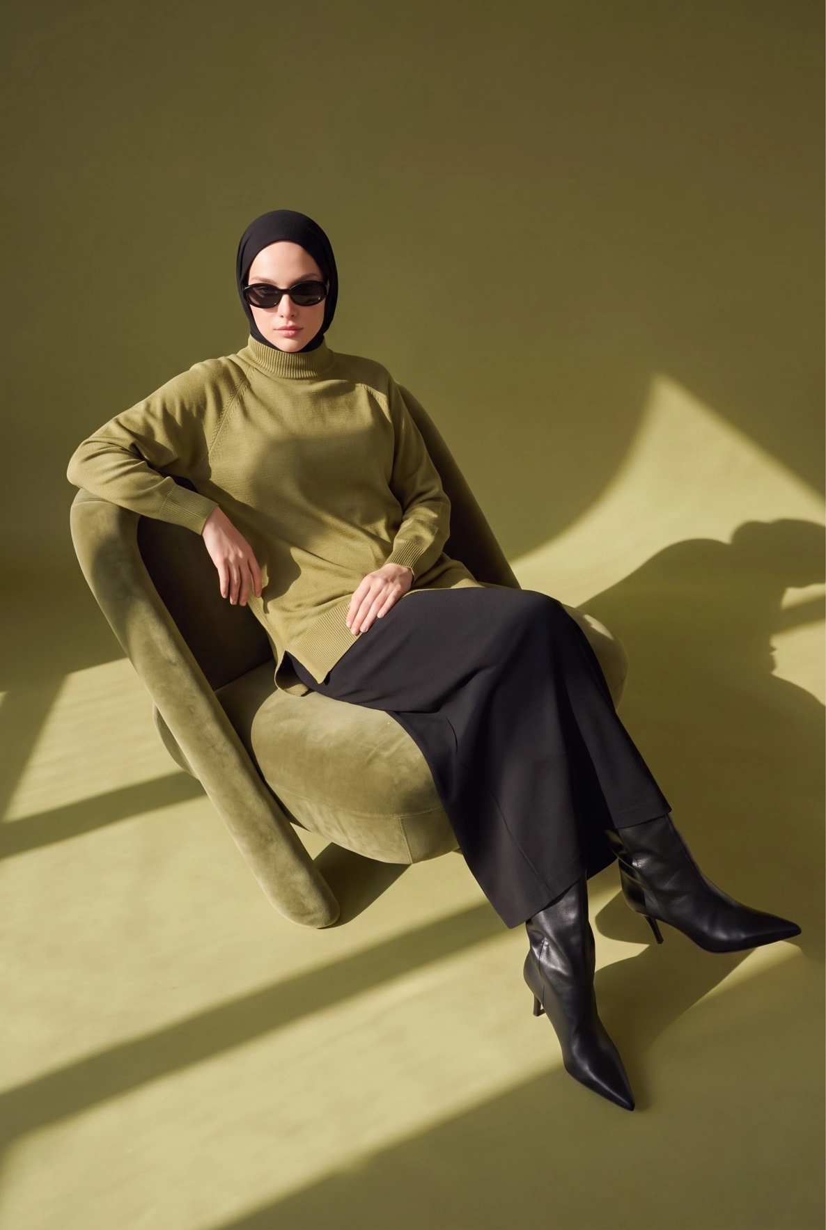 High Neck Relaxed Knit Tunic - Image 3