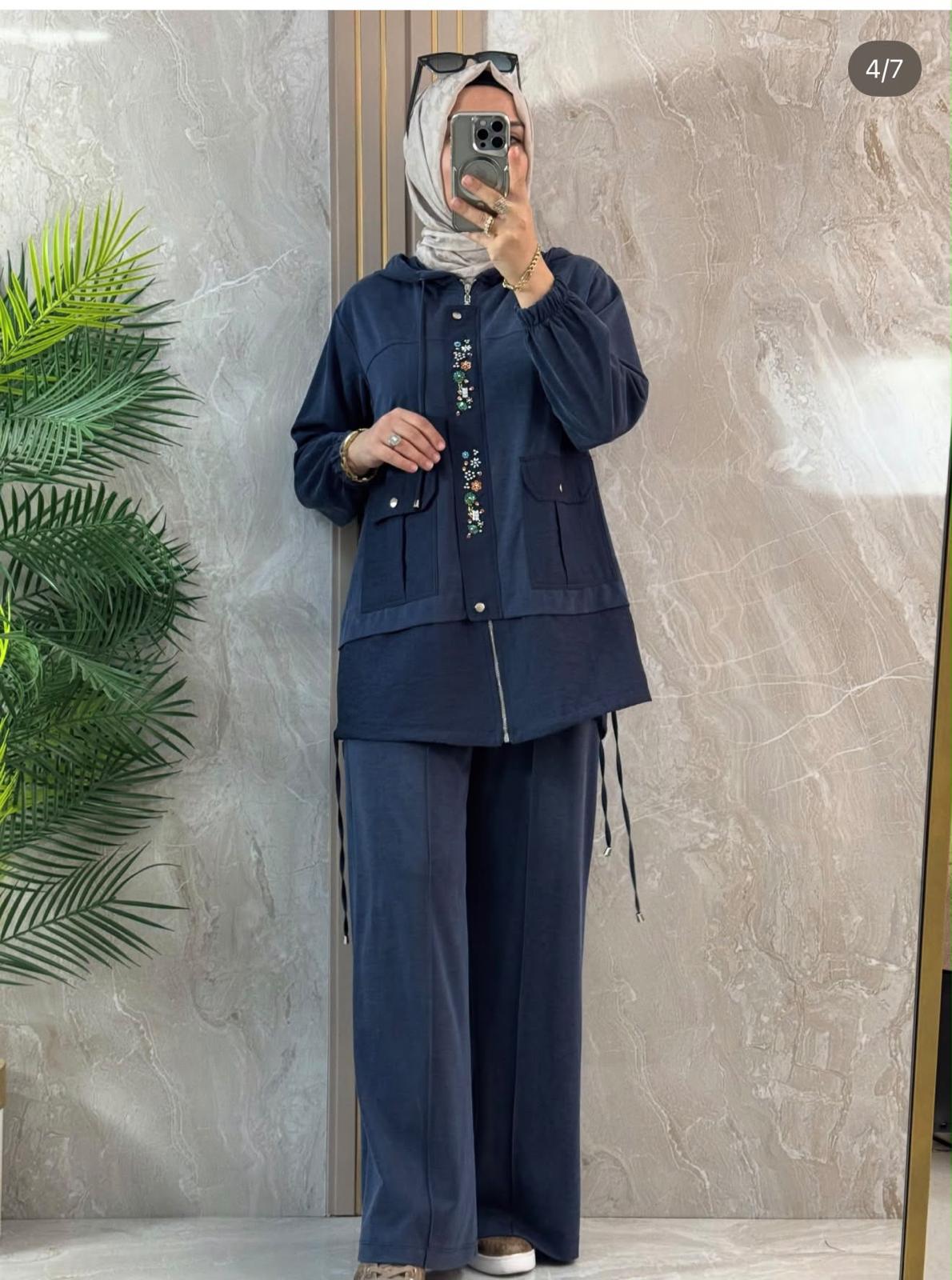 Embroidered Detail 2-Piece Set
